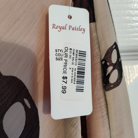 NWT Royal Paisley One Size Fits Most Pink with Skull Chiffon Tank Top - Picture 4 of 5